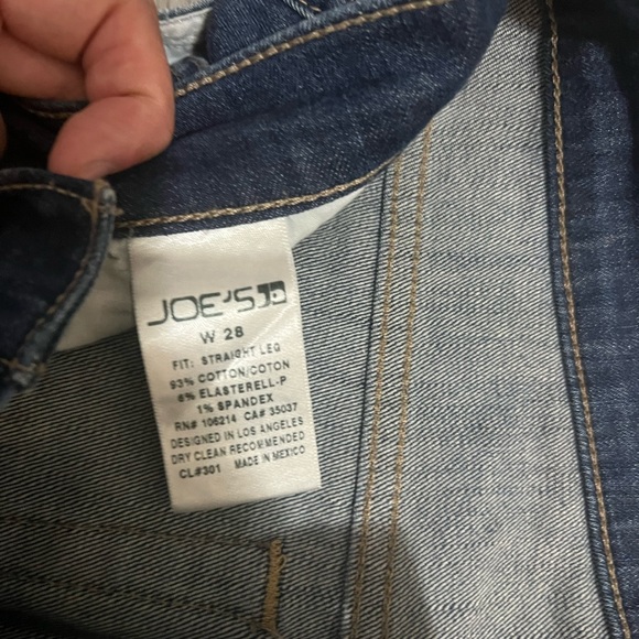 Joe’s distressed jeans in straight leg - Picture 4 of 5